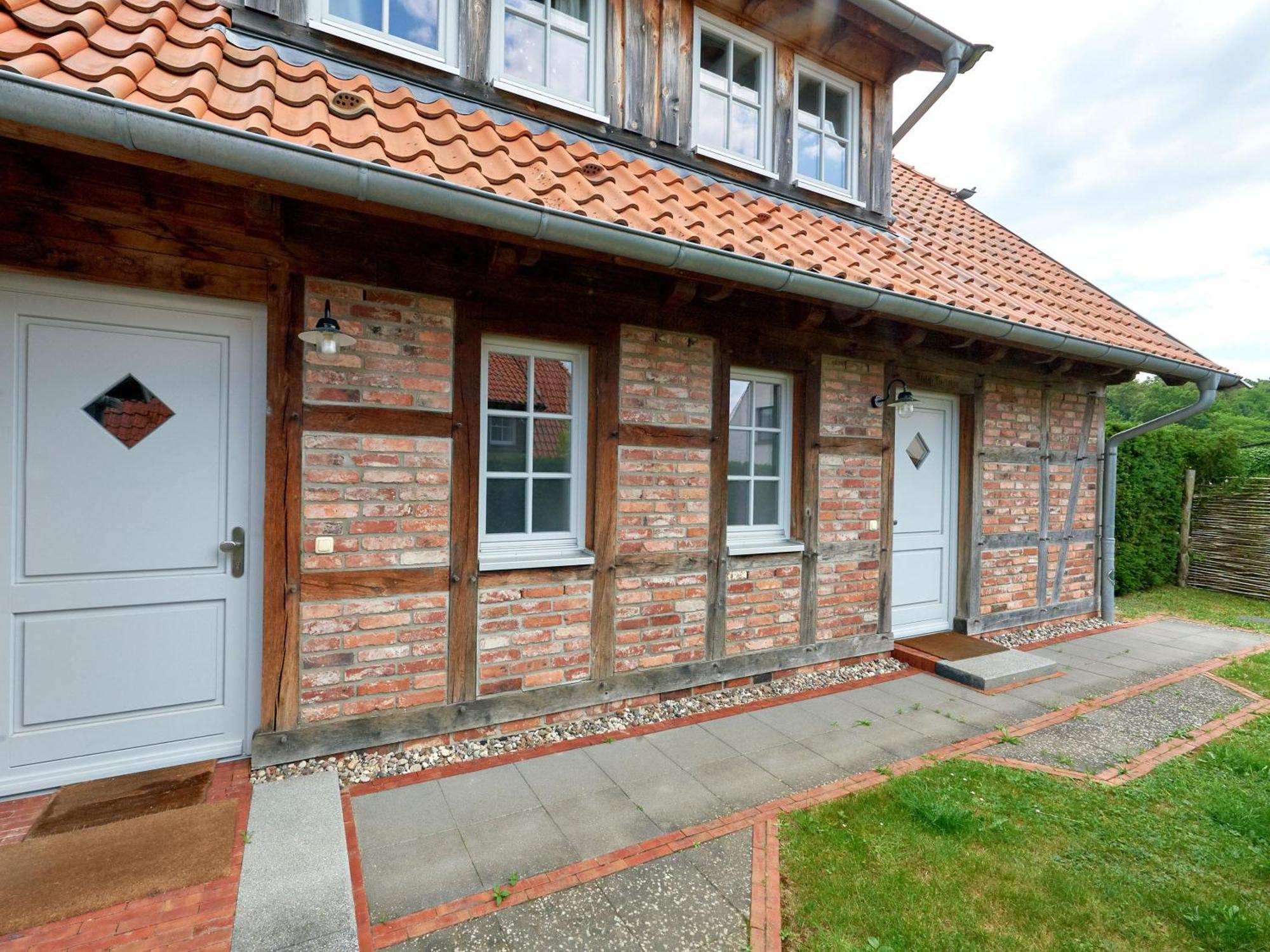 Fachwerkhaeuser Seedorf - Haushaelfte "Sophie Charlott" Mit Kamin Und Terrasse Luaran gambar